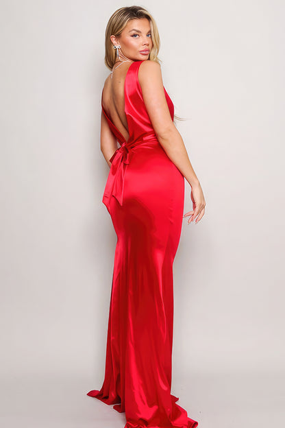 Sleeveless Deep V Low Back Bow Maxi Dress