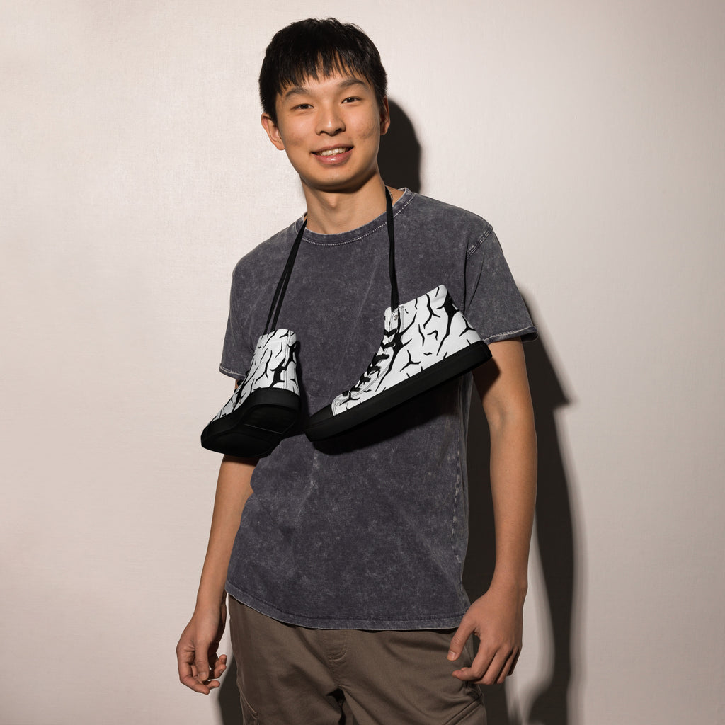 Black and White Cracked Print Men’s high top canvas shoes