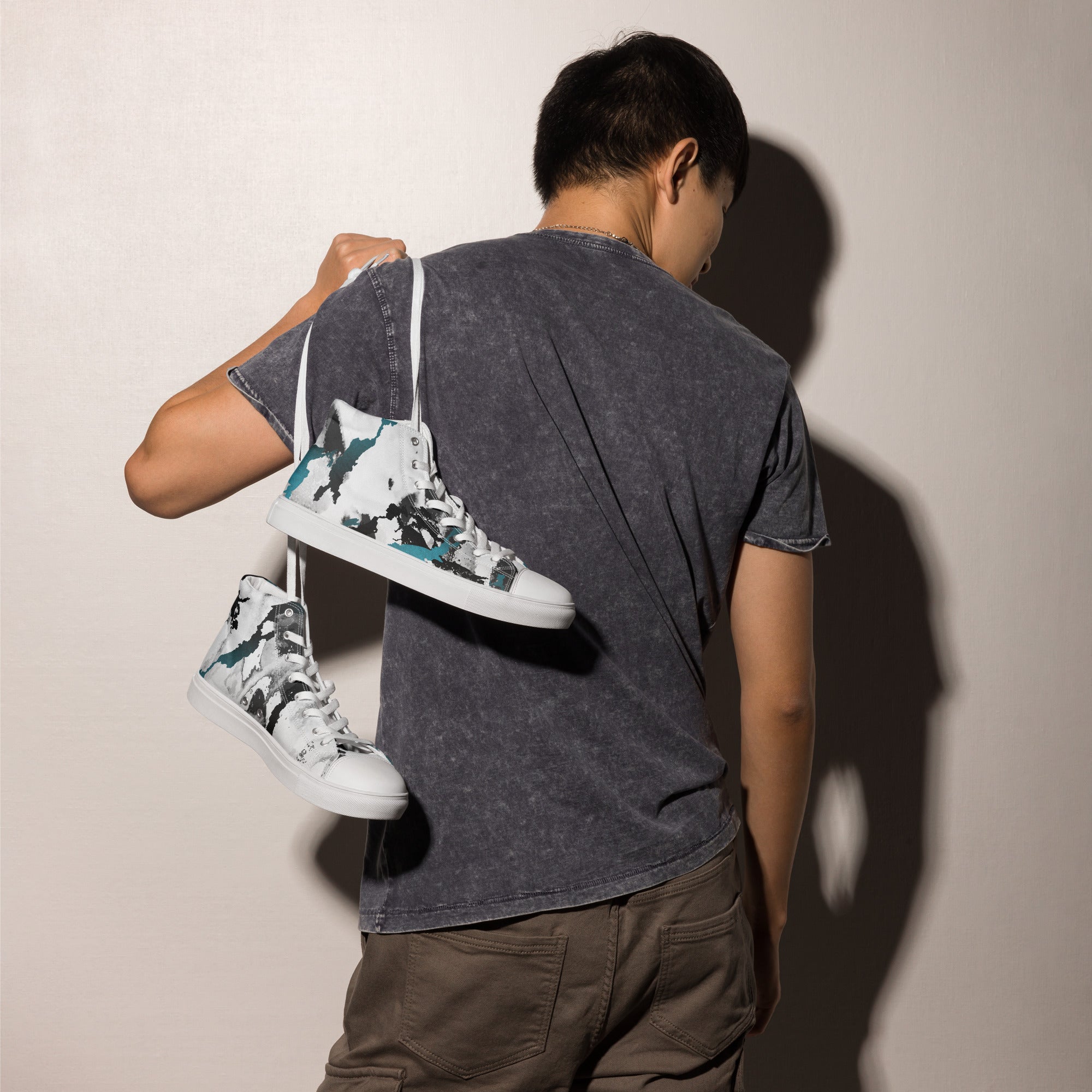 Blue and White Print Men’s high top canvas shoes