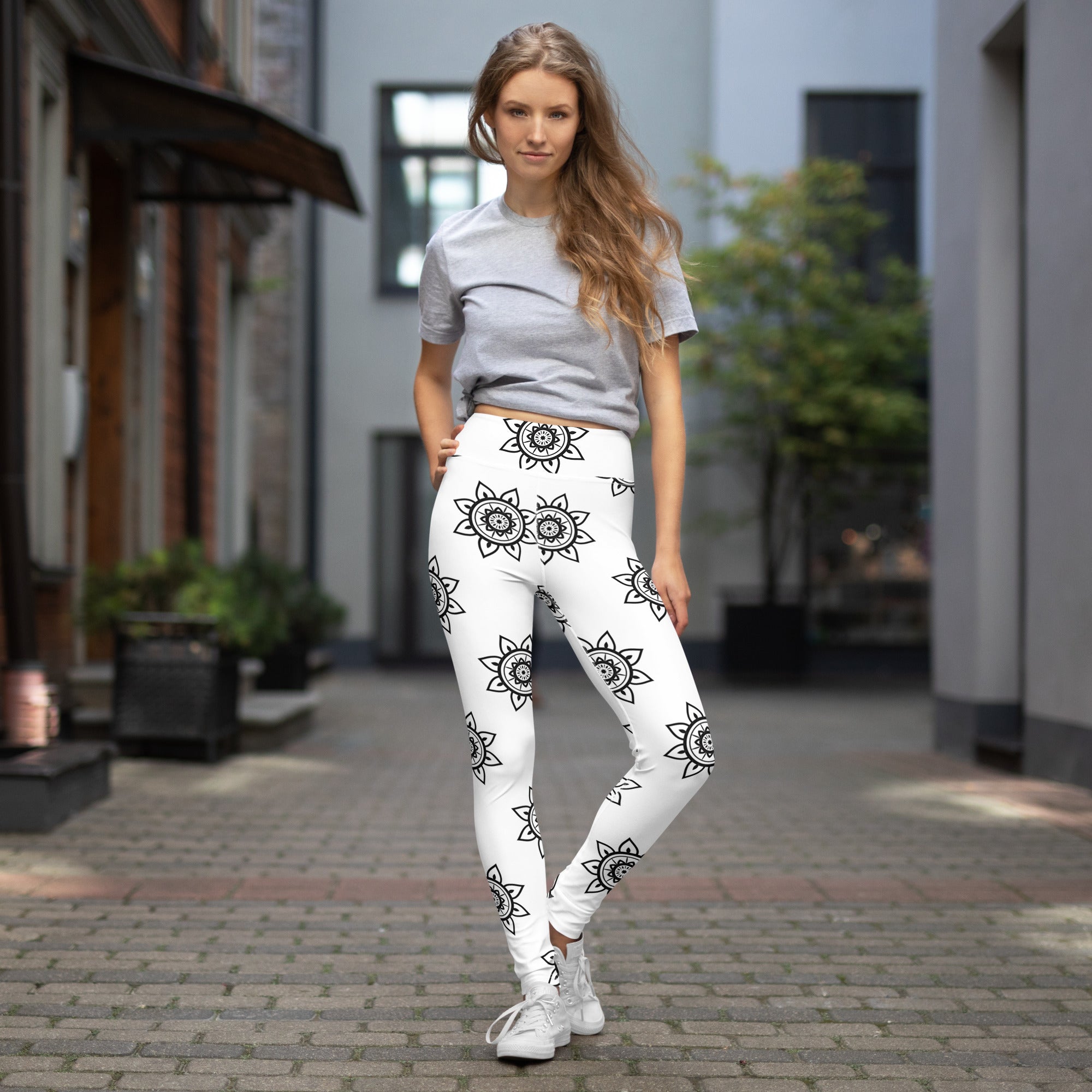 Black Mandala Yoga Leggings